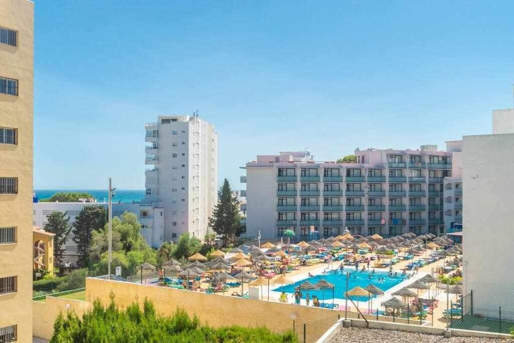 Santa Marta Al Lado De Los Servicios Y De La Playa Benalmádena Esterno foto